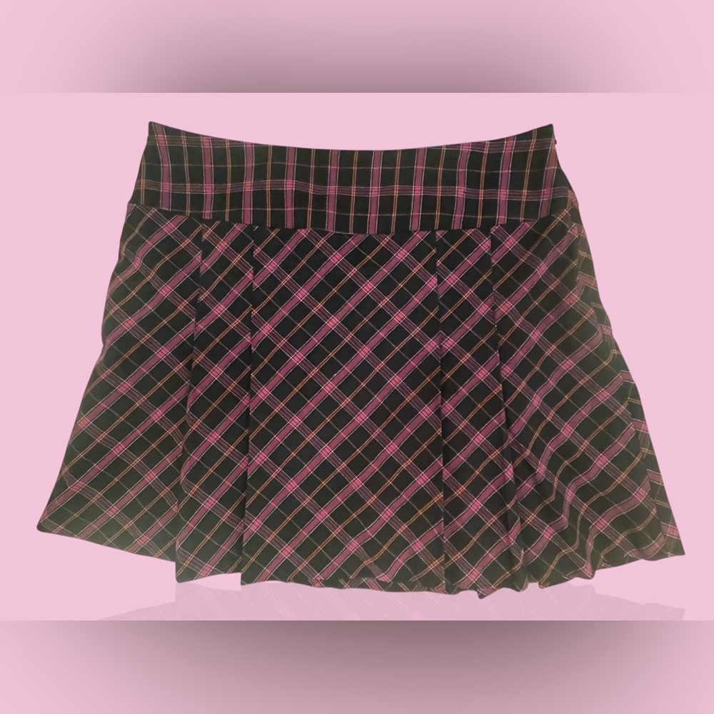 Apostrophe Skirt